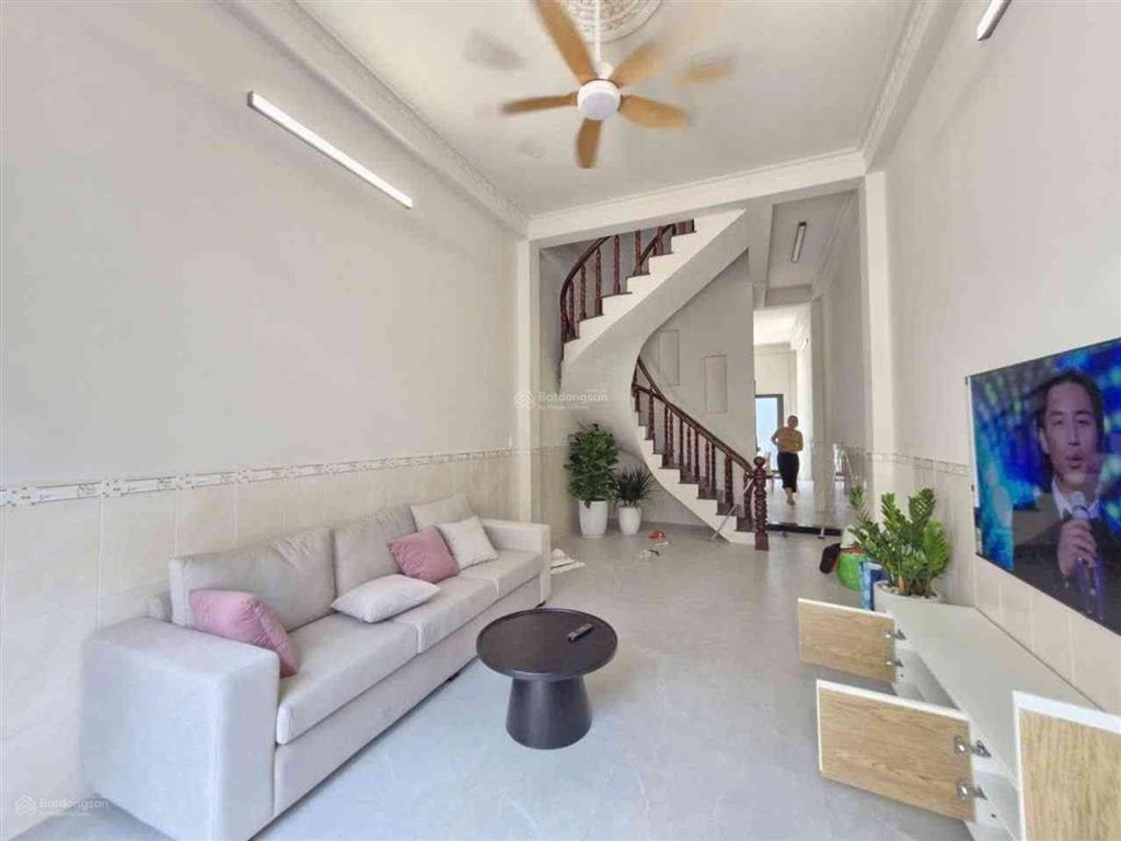 Mặt tiền thông nguyễn duy trinh q2 nhà đẹp lung linh 80m2 vừa ở vừa kinh doanh cực đỉnh