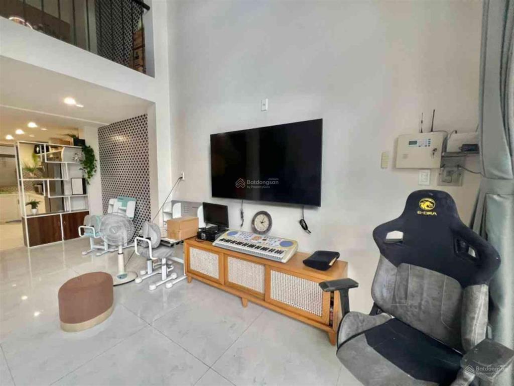 Biệt thự kiểu pháp cổ điển sân vườn cực chill q2, ngang đến 7m chỉ 8,9 tỷ