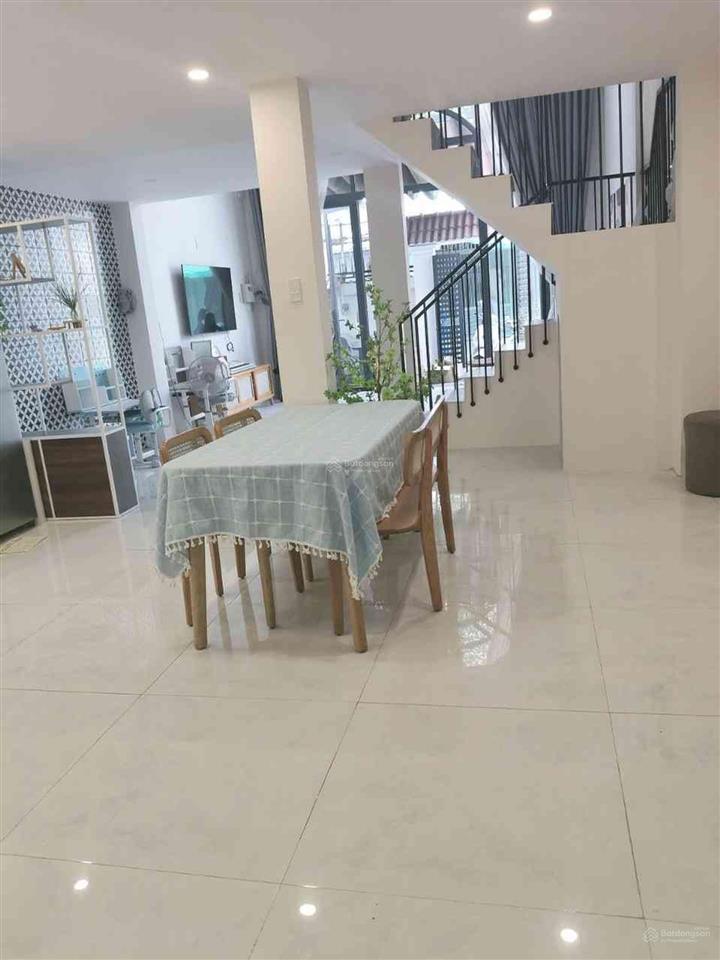 Biệt thự kiểu pháp cổ điển sân vườn cực chill q2, ngang đến 7m chỉ 8,9 tỷ