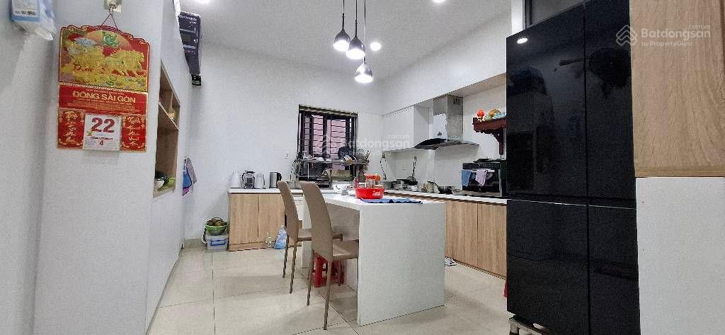 Nhà 4 tầng quận 2 đường 10m 2 ô tô tránh nhau 5pn, có tiềm năng tăng giá, 9 tỷ nhỉnh