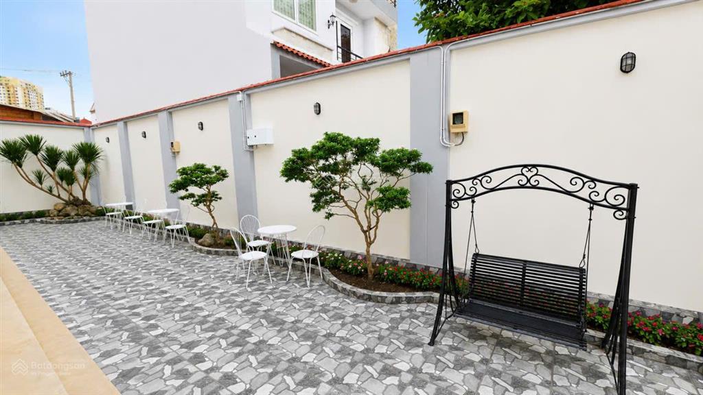 Thảo điền q2 khu phố tây, nơi hội tụ tinh hoa, 120tr/m2 là có thật ko nơi nào rẻ như nơi này