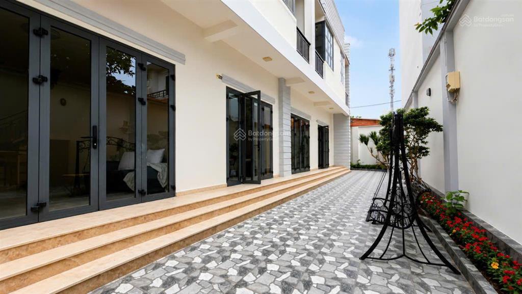 Thảo điền q2 khu phố tây, nơi hội tụ tinh hoa, 120tr/m2 là có thật ko nơi nào rẻ như nơi này