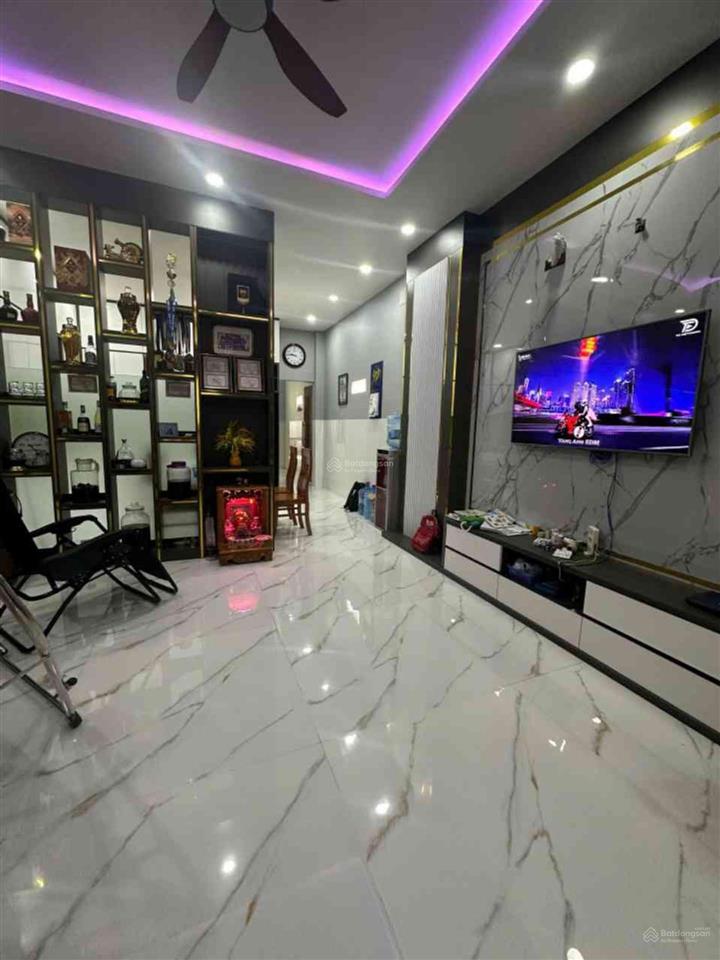 Nhà đẹp cách nguyễn thị định chỉ 100m, đường ô tô chạy, khu dân trí cao, dt 106m² giá 10 tỷ nhỉnh