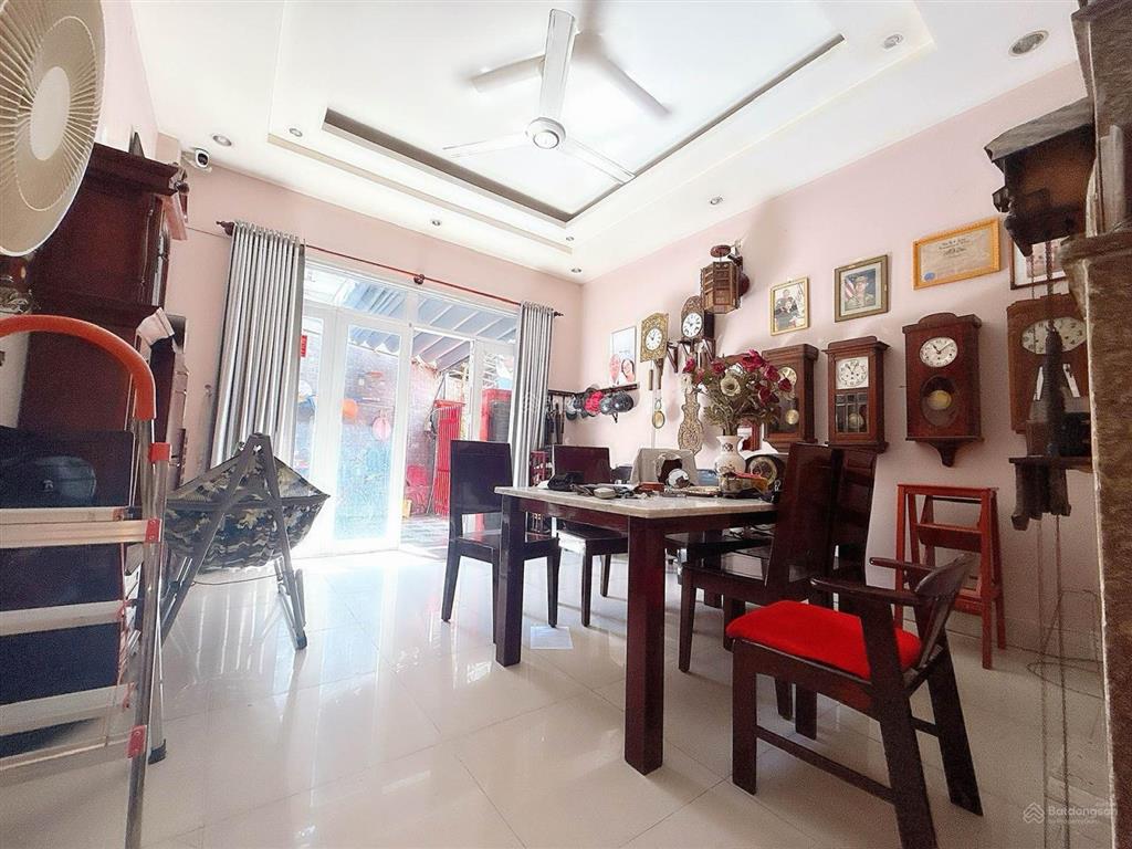 Nhà nở hậu oto tới cửa 4pn trung tâm bình trưng tây chỉ 8,5 tỷ cách nguyễn duy trinh 50m