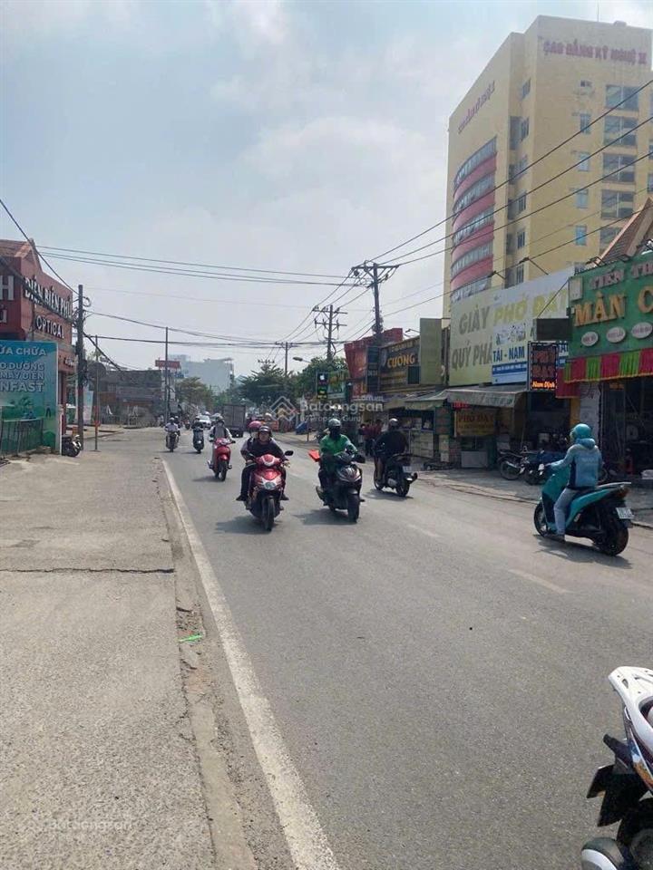 Mặt tiền đỗ xuân hợp  ngang khủng 12m, khu kinh doanh sầm uất, tiềm năng cao, dt lớn, hơn 70 tỷ