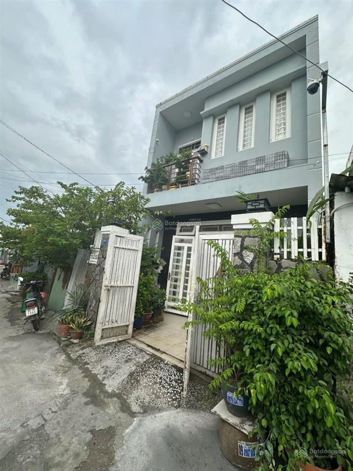 Chủ cần bán nhanh căn nhà đường vườn lài sát bên qgv, do cấp bách cần bán. dt 80m² giá 6 tỷ
