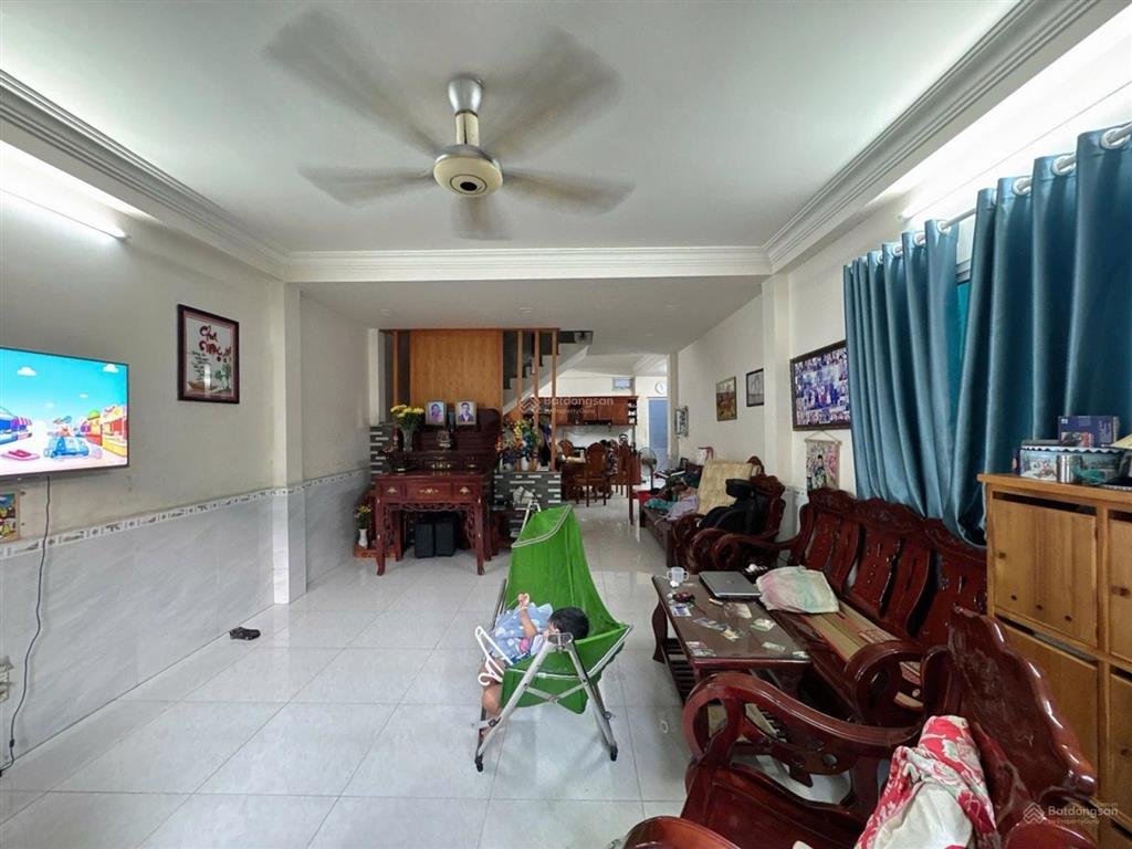 Bán căn nhà quận 2, hẻm xe hơi, sát nguyễn duy trinh, dt 106m2 kết cấu 3 tầng giá chỉ 7,9 tỷ