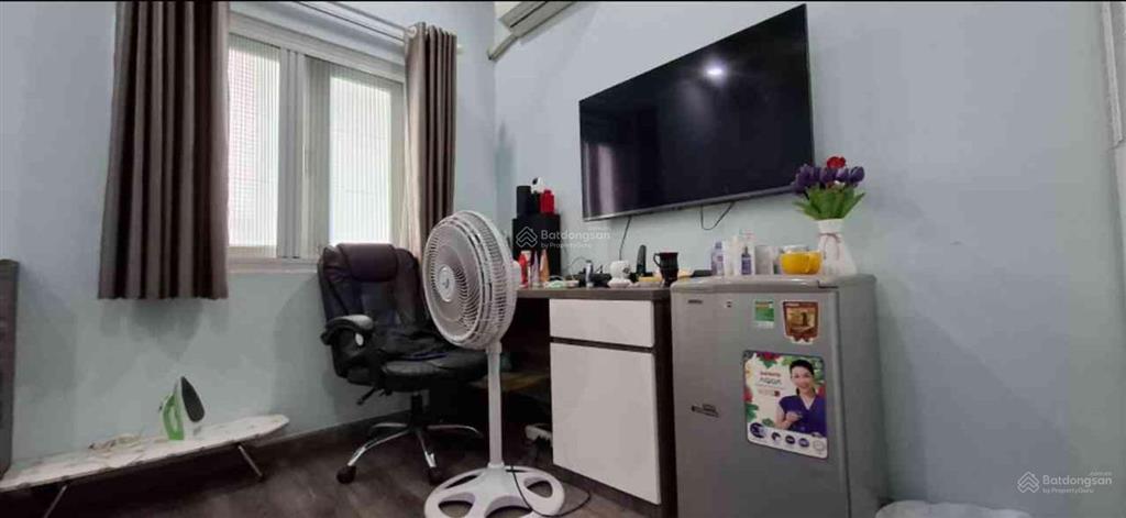 Hẻm ô tô ngay lê văn thịnh q2, ngang 8m kết cấu 4 tầng, tiện ở và kd, giá 12,5 tỷ ngang hiếm đến 8m