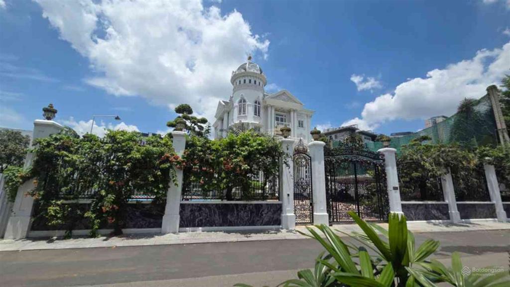 Khu compound biệt thự cao cấp đường nguyễn duy trinh, q2. sát nguyễn thị định, dt 496m2 giá 49 tỷ