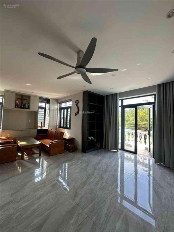 Biệt thự mini lô góc 2 mặt tiền bưng ông thoàn. dân trí cao khu an ninh sạch đẹp, giá 17,5 tỷ