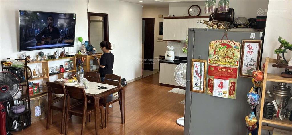 Căn hộ cao ốc thịnh vượng đường nguyễn duy trinh q2, nhà đẹp 2pn, tiện ích đủ đầy, giá 4,3 tỷ.