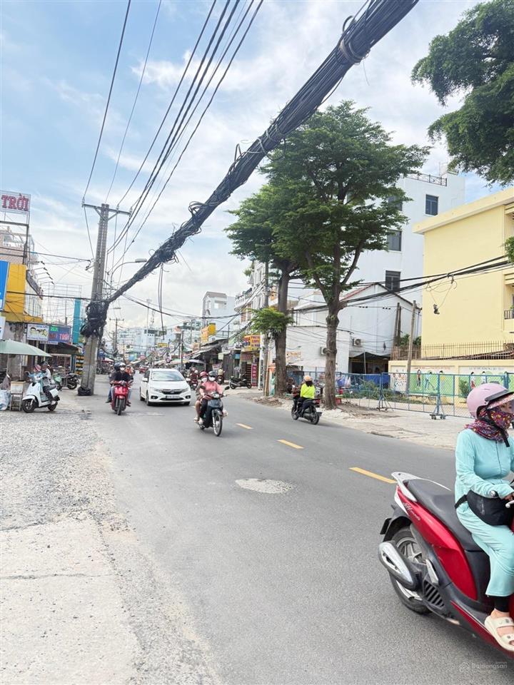 Mặt tiền nguyễn duy trinh ngang đến 7,2m, rất phù hợp xây tòa nhà cao tầng, giá 61,8 tỷ