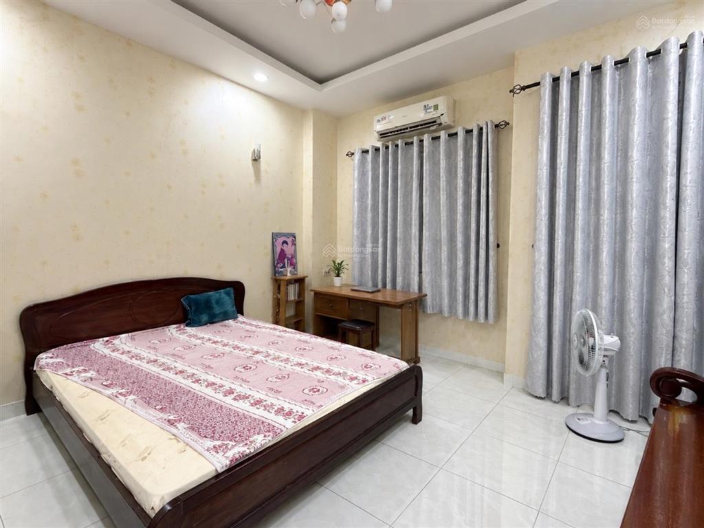 Mặt tiền đường số xe hơi tránh nhau  kết cấu 4 tầng sát nguyễn duy trinh  lê văn thịnh, giá 8 tỷ