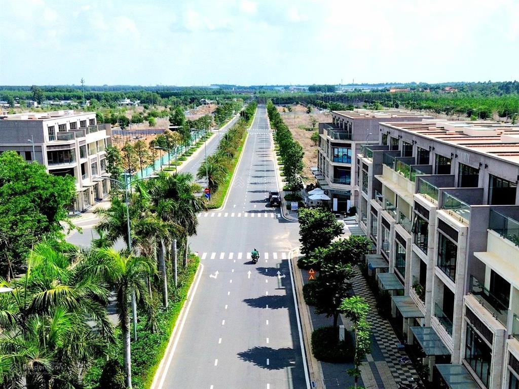 Cần bán lỗ lô đất chính chủ tại dự án gem sky world giáp sân bay long thành chỉ hơn 1 tỷ