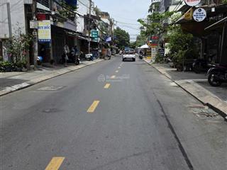 Căn góc hxh 8m, ngang 5,3x17m 5 lầu. vị trí đắt địa dương quảng hàm, p5. ngộp bank cần bán