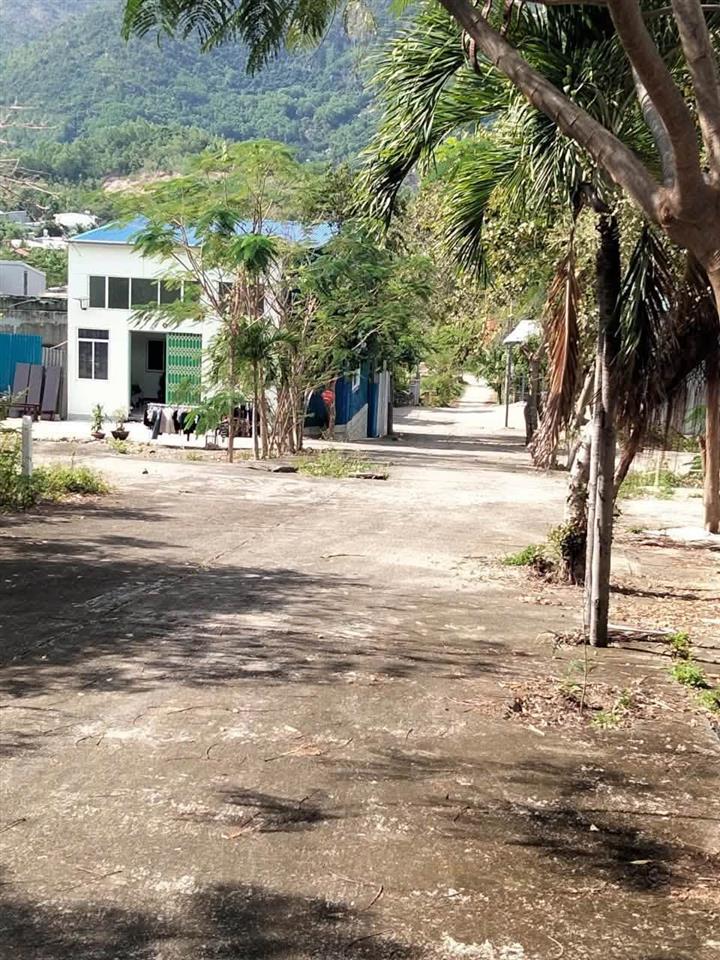 Bán nhanh lô Phước đồng. 82m2. Chỉ 1ty400tr