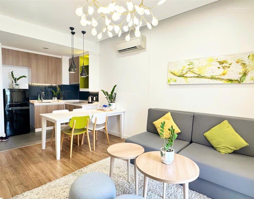 Republic plaza 52m2, 1pn full nội thất đẹp 2tỷ750tr  e 0797 799 *** ạ