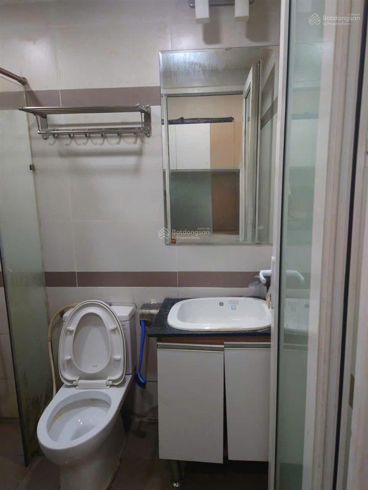 Officetel kingston 30m2 đã có sổ 2tỷ7.  e 0797 799 *** ạ