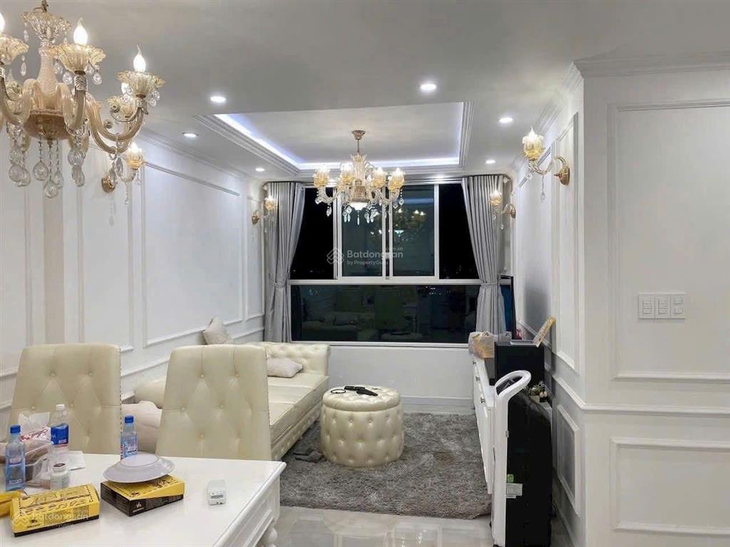 Orchard garden 74m2,2pn full nội thất chỉ 6,95 tỷ đã có sổ.  e 0797 799 *** ạ