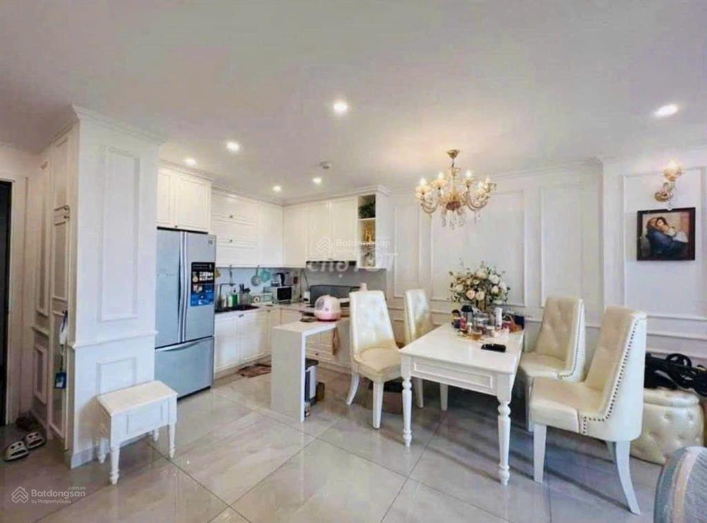 Orchard garden 74m2,2pn full nội thất chỉ 6,95 tỷ đã có sổ.  e 0797 799 *** ạ