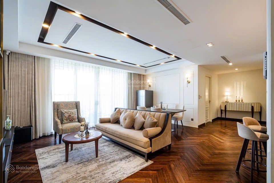 Tản đà court 86m2,2pn full nthat đẹp chỉ 17tr  e 0797 799 *** ạ