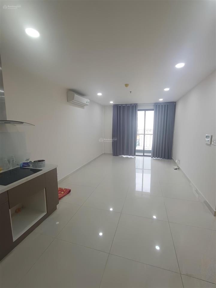 Park legend 90m2,3pn ntcb giá 20tr  e 0797 799 *** ạ