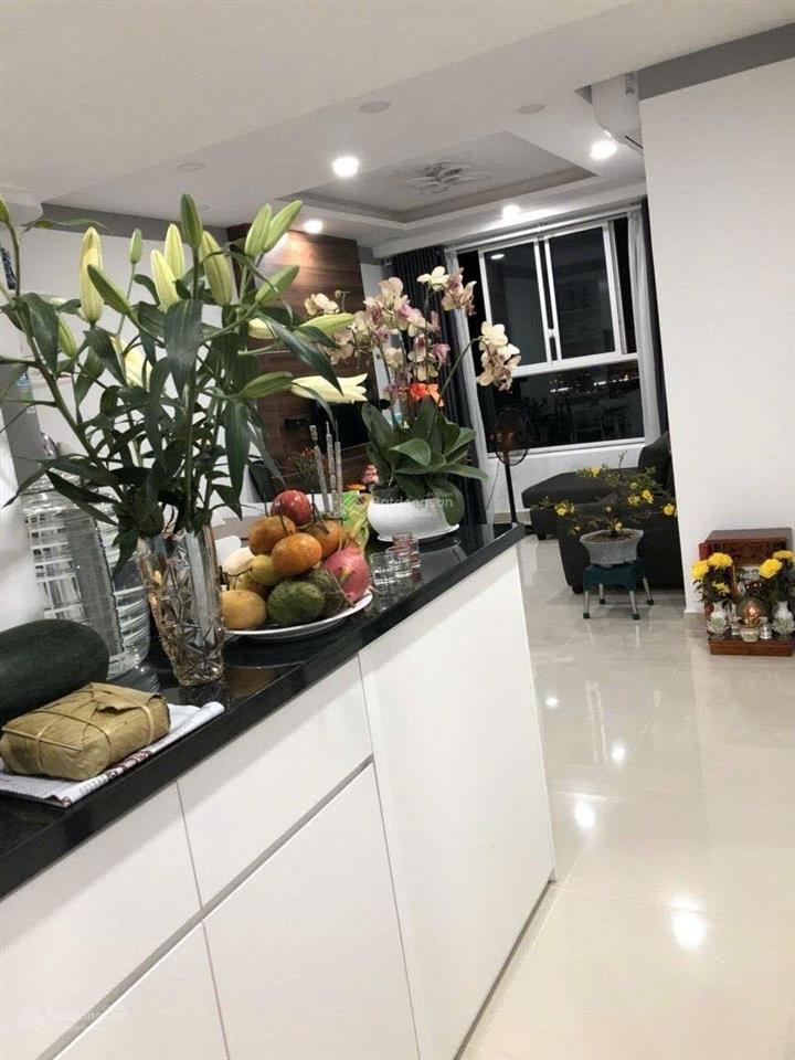 Orchard garden 74m², 2pn sổ hồng sẵn chỉ 7ty1  e 0797 799 *** ạ