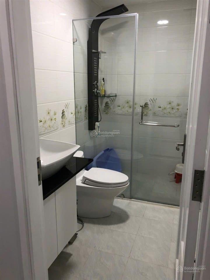 Kingston 78,5m2, 2pn, 2wc nhà đẹp 7tỷ500tr sổ sẵn  e 0797 799 *** ạ