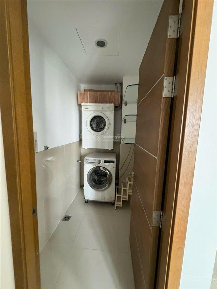 Sài gòn airport plaza 95m², 2pn full nội thất chỉ 18tr  0797 799 *** ạ