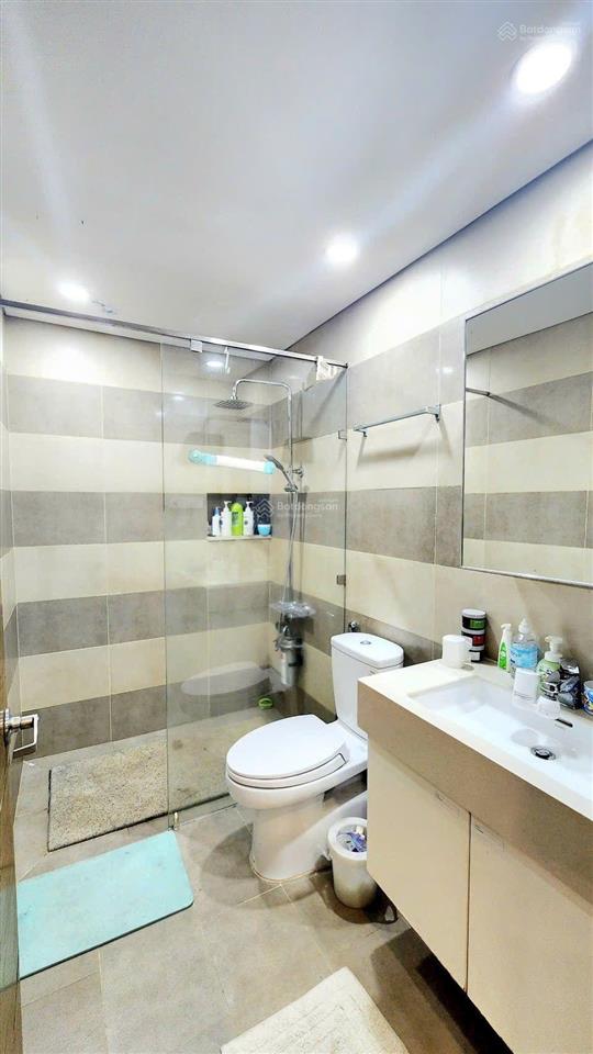 Saigon airport plaza 96m2,2pn sổ sẵn siêu rẻ chỉ 6,9ty  0797 799 *** ạ