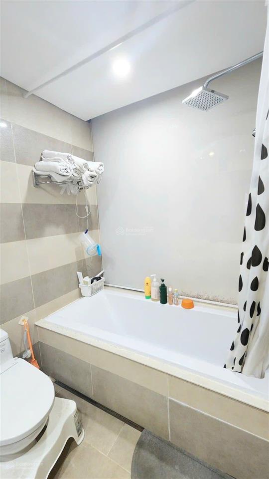 Saigon airport plaza 96m2,2pn sổ sẵn siêu rẻ chỉ 6,9ty  0797 799 *** ạ