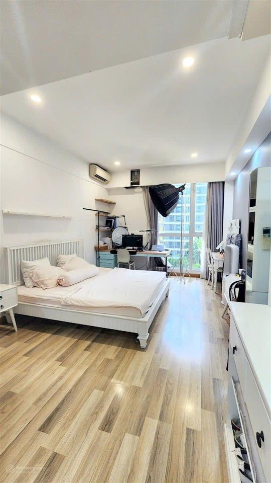 Saigon airport plaza 96m2,2pn sổ sẵn siêu rẻ chỉ 6,9ty  0797 799 *** ạ