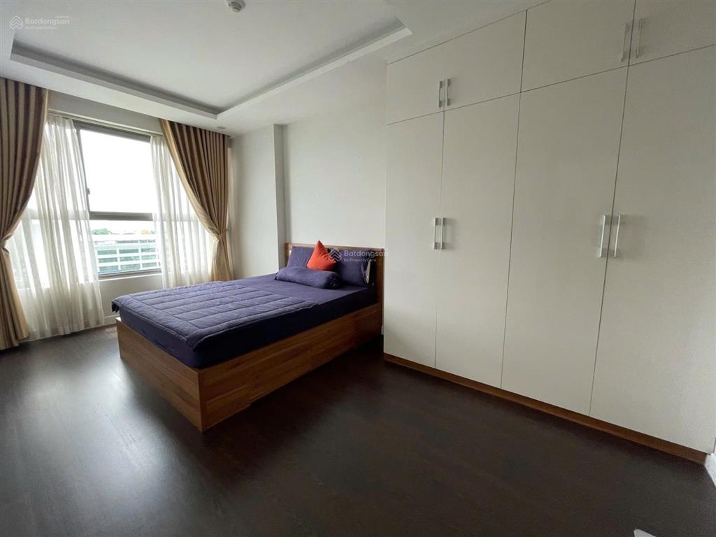 Botanica premier 75m2, 2pn, 2wc full nội thất 16,5tr ở liền  e 0797 799 *** ạ
