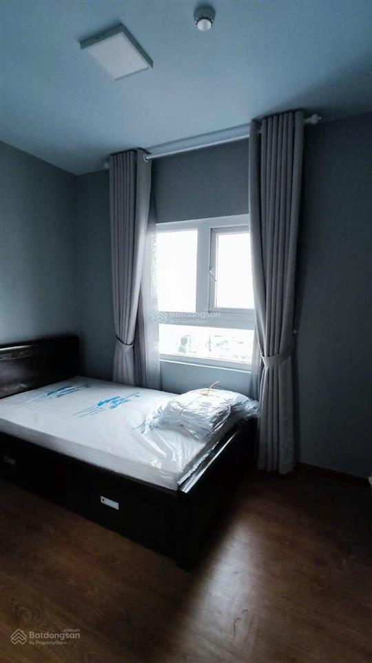 Cộng hoà plaza 100m2,3pn full nthat giá 17,5tr  e 0797 799 *** ạ