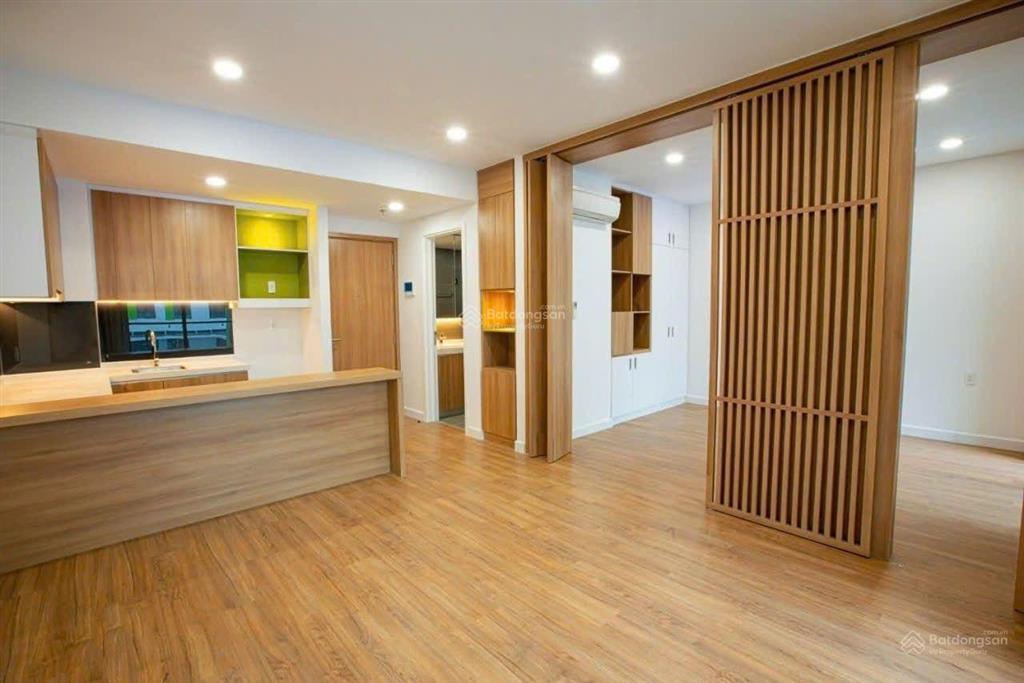 Bán ngộp republic plaza 50m2, 1pn, chỉ 2 tỷ 450 triệu.  0797 799 *** ạ