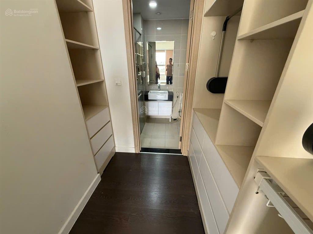 Newton residences 75m2, 2pn full nội thất đẹp chỉ 20tr có slot ô tô y hình  em 0797 799 *** ạ