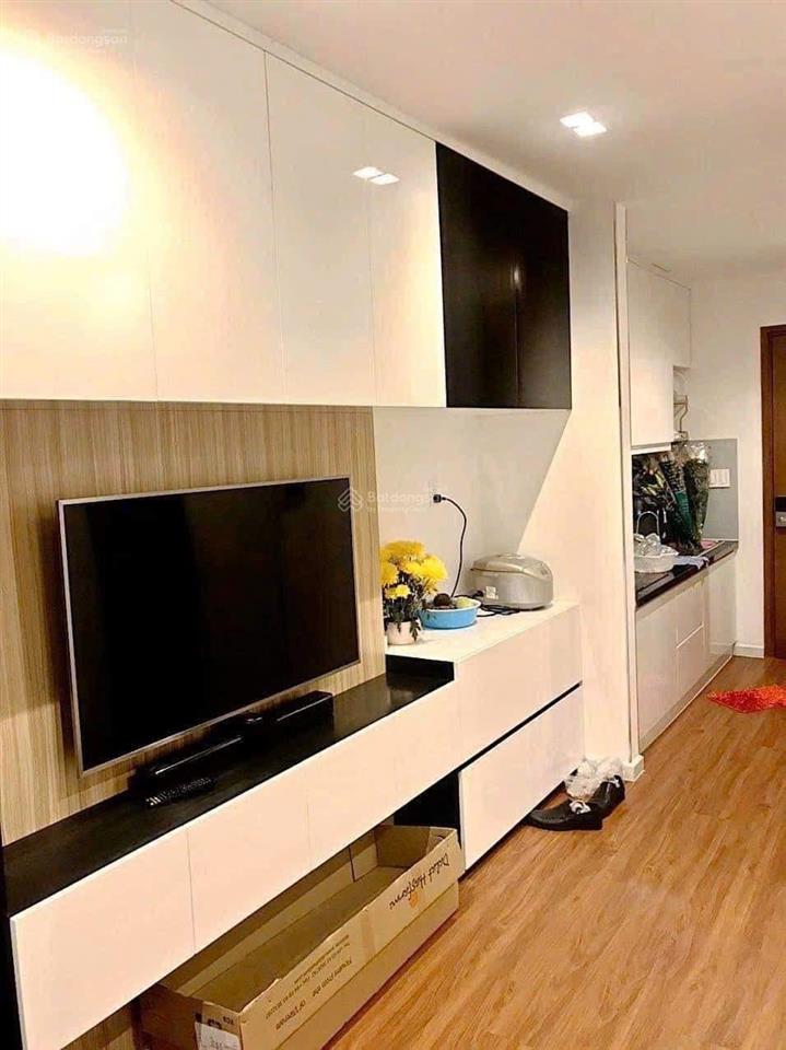 Sky center 36m2 full nội thất 10tr  e 0797 799 *** ạ