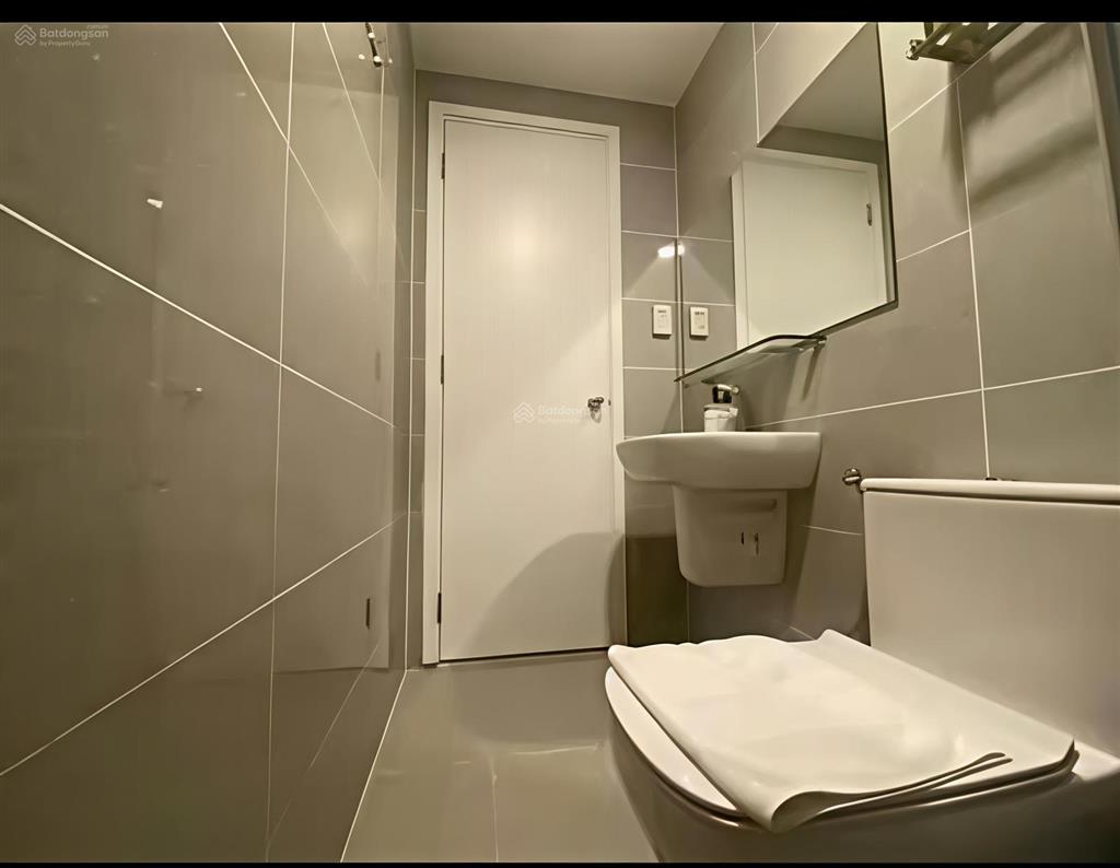 Terra royal 57,2m2, 2pn, 1wc full nthat chỉ 6,6 tỷ  e 0797 799 *** ạ