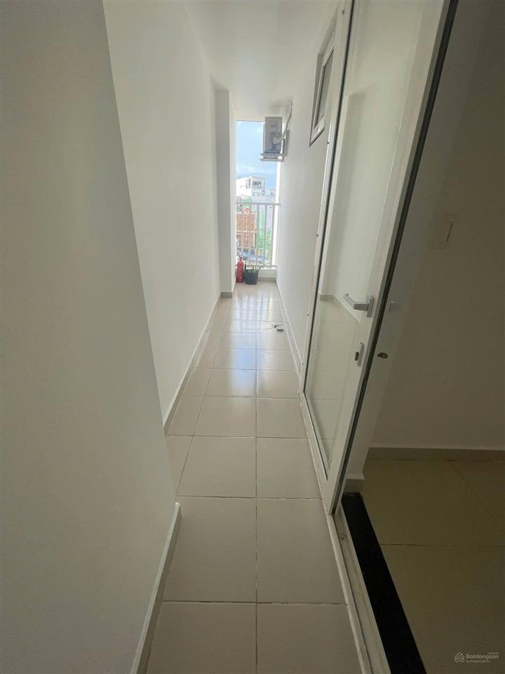 Sky center 75m2, 2pn ntcb chỉ 15tr ở liền  e 0797 799 *** ạ