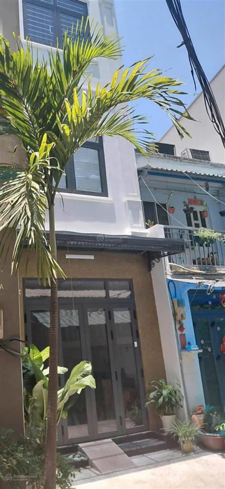 Không dễ tìm ở khu vực quận 1. nhà ngay trung tâm