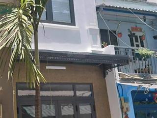Không dễ tìm ở khu vực quận 1. nhà ngay trung tâm
