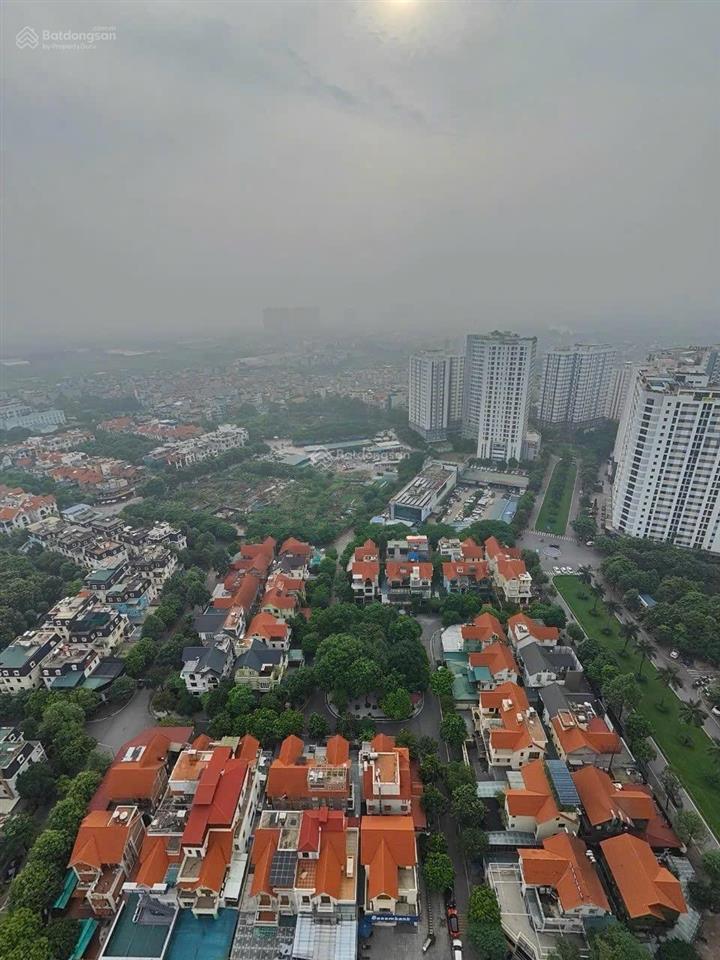 Căn 3 phòng ngủ 2vs tầng đẹp nhà đẹp giá siêu rẻ hh linh đàm