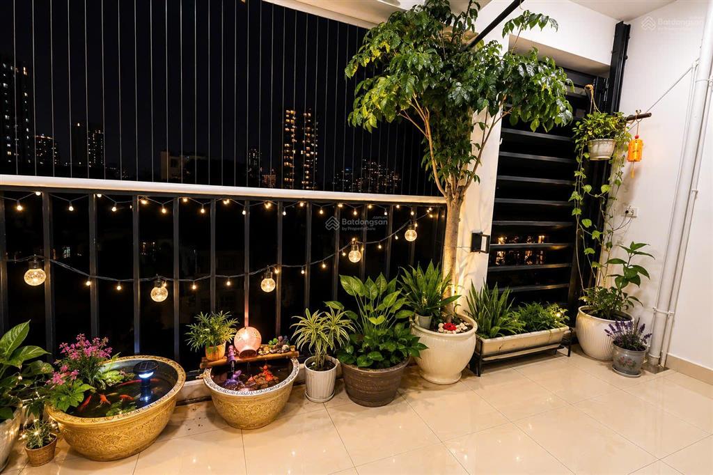 Chính chủ cần bán gấp căn hộ 3pn 3vs tầng trung, trung tâm, liễu giai, đội cấn, vạn phúc, vạn bảo