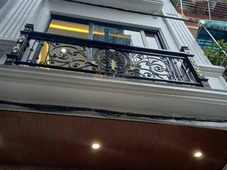 Nhà đẹp cầu giấy mới koong full nội thất