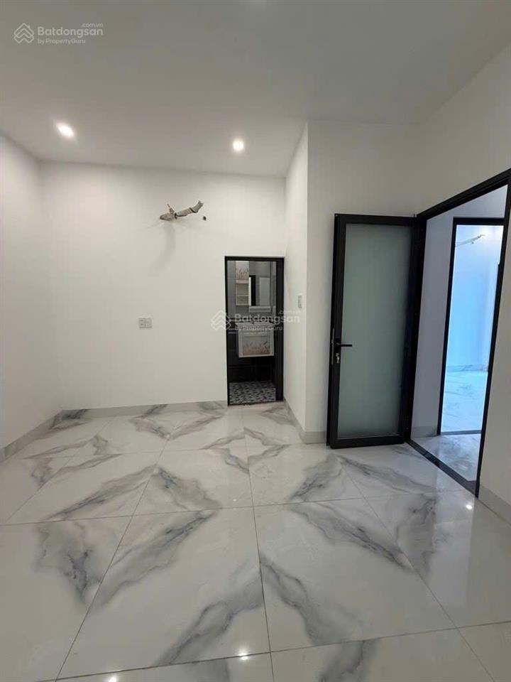 Nhà mới 4 tầng  diện tích 5x10=50m2  đường mạc vân cách cầu chà và 300m  nhỉnh 6ty