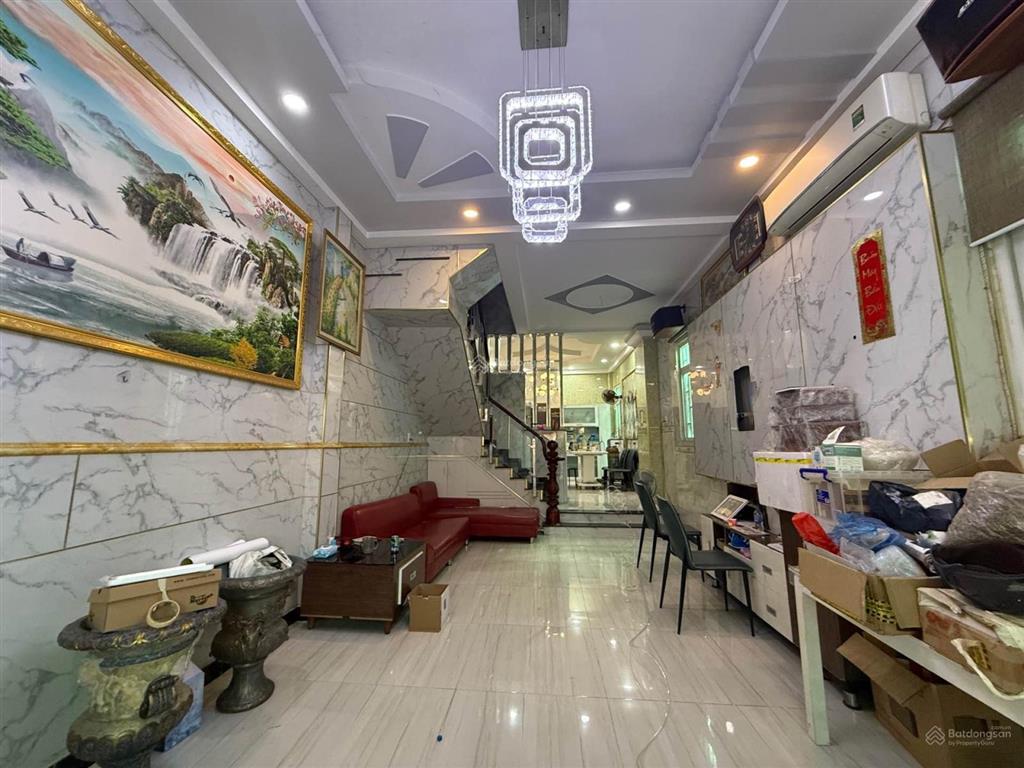 Kdc phân lô mới xây vào ở ngay nhà 5 tầng đường an dương vương  dt 129m²