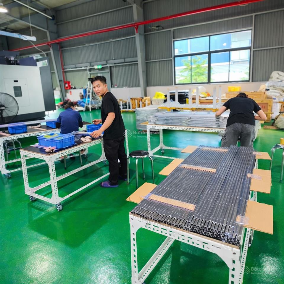 Bán xưởng kcn vsip 2 5000m2 xưởng 2500m2 giấy tờ hoàn công đầy đủ giá 65,263 tỷ