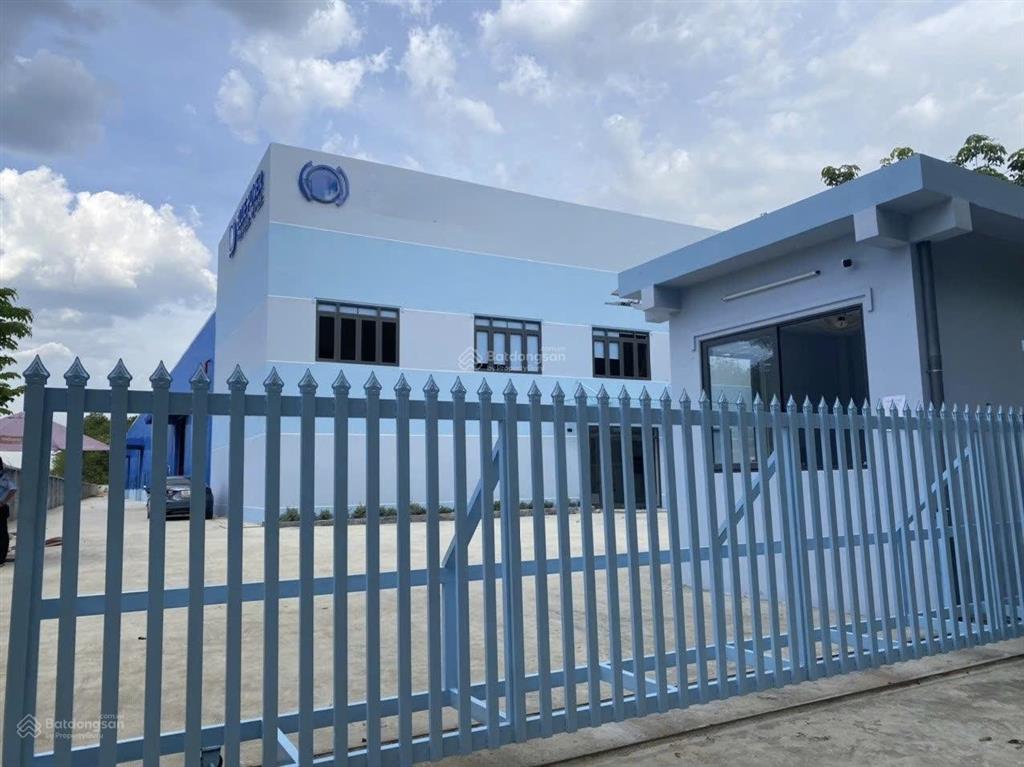 Bán xưởng đang cho thuê 180tr xưởng mới tại tân uyên , giấy tờ đầy đủ, vị trí đẹp