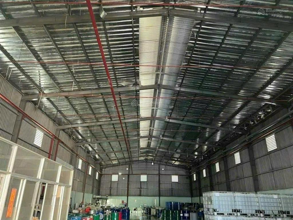 Bán xưởng đang sản xuất tại tân vĩnh hiệp 2300m2 xưởng có hoàn công đầy đủ , skc hạn còn 2056