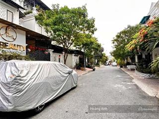 Ngay khu biệt thự vạn xuân  hẻm xe hơi lớn  biệt thự hoành tráng